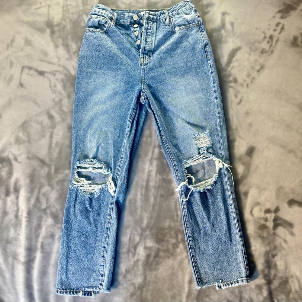 PacSun Light Blue Distressed High Rise Jeans